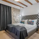 Gostinjska kuća The Code Luxury Split