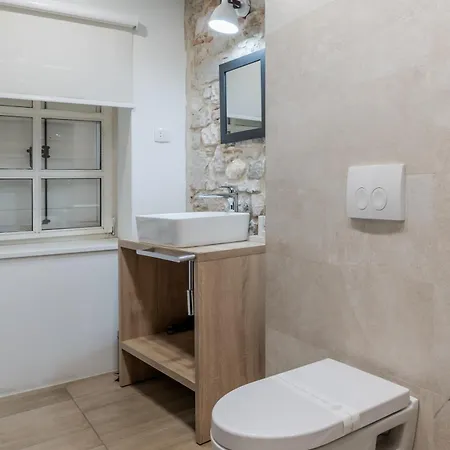 The Code Luxury Guest house 4*