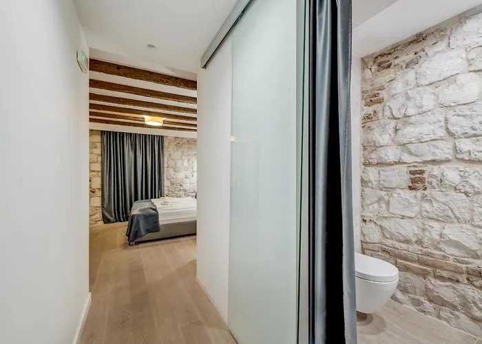 Gasthuis The Code Luxury Split